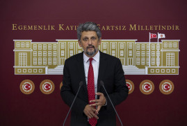 Garo Paylan: ''Babaannemin Meselesi Nasıl Arkeologlara Bırakılabilir?''