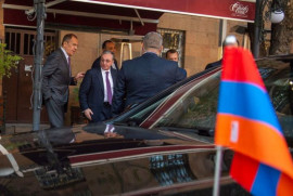 Ermenistan Dışişleri Bakanı, Lavrov'un ziyaretini yorumladı: "Dostluğumuzun temelleri çok sağlamdır"