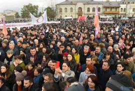 Koronavirüs tehlikesi, Karabağ seçimlerine engel olamayacak