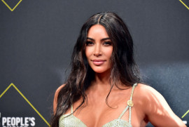 Kim Kardashian herkese evde kalmayı tavsiye etti