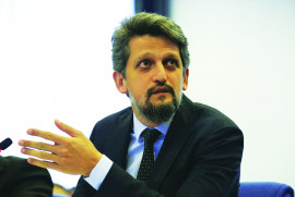 Garo Paylan: Diyarbakır'da 27 günde neden sadece 500 test yapıldı?