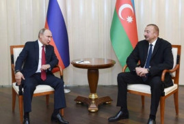 Aliyev'le görüşen Putin, Ermenistan ile sınırda gerginliğin tırmanmasından kaçınmak gerektiğini belirtti