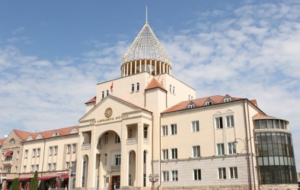 Karabağ Parlamentosu'ndan Azerbaycan etnik azınlıklarına çağrı: Seferberlikten kaçının yada Ermenilere teslim olun