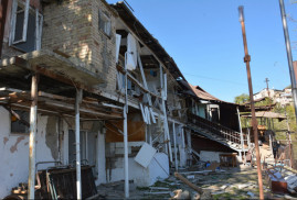 Azerbaycan, sabah saatlerinde Martuni ve Şuşi şehirlerine karşı tekrar "Smerç" kullanmaya başladı