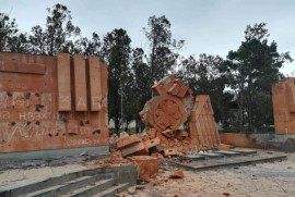 Azerbaycan işgal ettiği Matağis ve Taliş köylerinde vandallık eylemlerinde bulundu (foto)