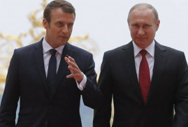 Putin ve Macron Ermenistan,Rusya ,Azerbaycan liderlerin katılımıyla düzenlenecek görüşmeyi ele aldılar