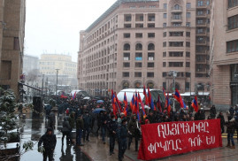 Yerevan’ın merkezinde miting düzenlendi