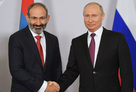 Paşinyan ve Putin telefonda görüştü