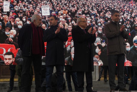 Ermenistan'da muhalefet Paşinyan'ın seçim çağrısını reddetti: Önce istifa