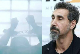 Serj Tankian, Azerbaycan'dan Ermeni savaş esirlerinin serbest bırakılmasını talep etti