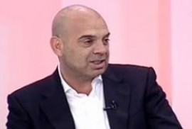 Yavuz Semerci: Türkiye Türklerindir (mi)