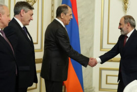 Sergey Lavrov ile Nikol Paşinyan görüştü