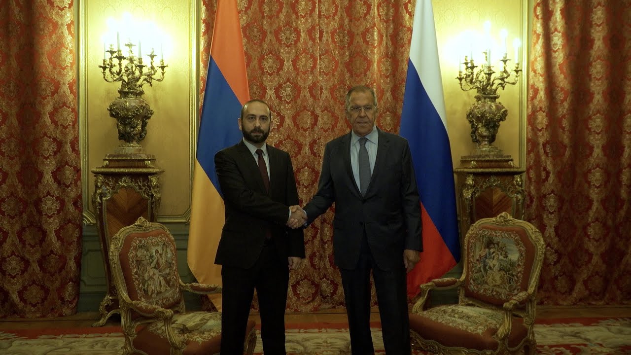 Moskova'da Mirzoyan ile Lavrov Karabağ'ı görüştü