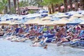 Mayıs'ta Ermenistan'dan Antalya'ya giden turist sayısı yüzde 45,83 arttı 