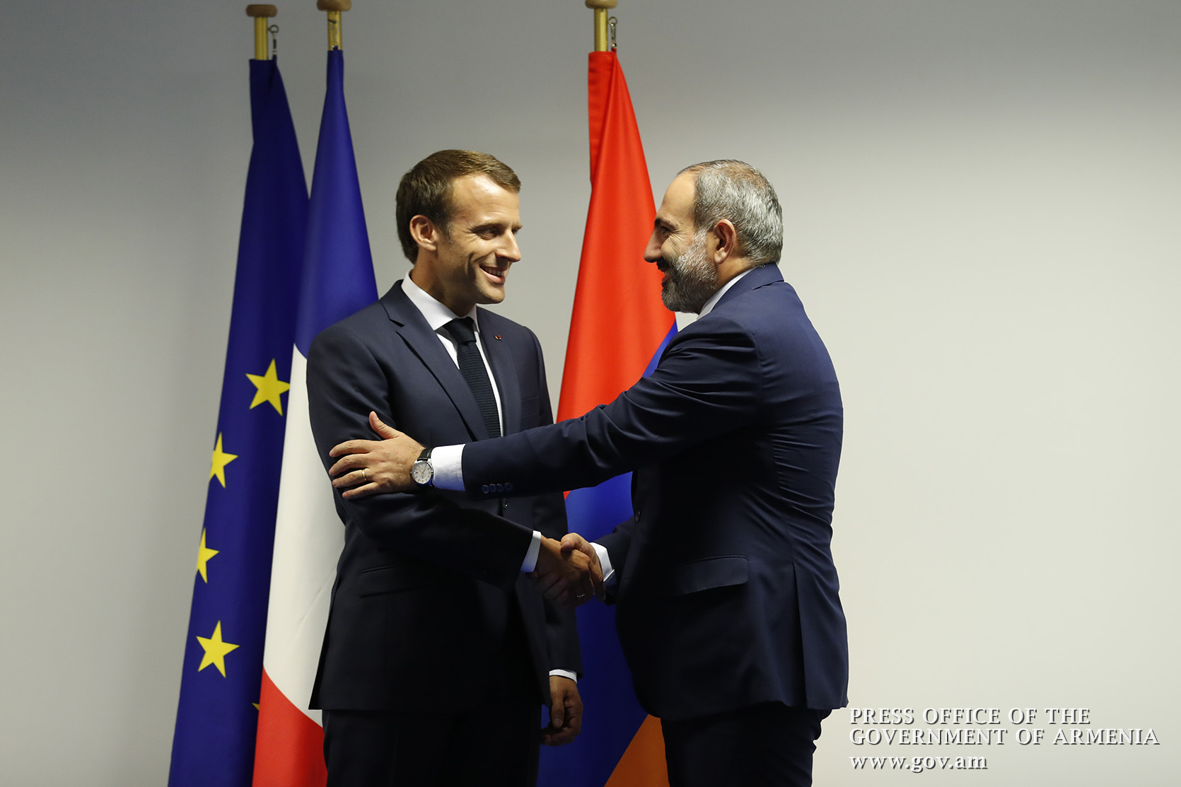 Ermenistan Başbakanı Emmanuel Macron ile bir araya gelecek