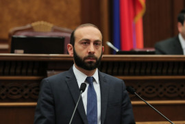 Mirzoyan: Azerbaycan tarafıyla görüşmelere yeniden başlamaya hazırız