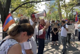 Ermeniler, New York'taki BM Merkez Ofisi önünde protesto eylemi yaptı (Foto)