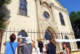 Türkiye’de cami, kilise ve havrayı “Dilek Bağı” ile bağlayıp, dünyaya din ve kültürler arası barış mesajı verdiler