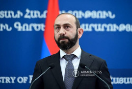 Mirzoyan, Bayramov ile Almatı'da yaptığı görüşmeyi değerlendirdi