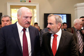 Paşinyan: Lukaşenko Cumhurbaşkanı olduğu sürece Ermenistan'nın hiçbir resmi temsilcisi Belarus'u ziyaret edemez