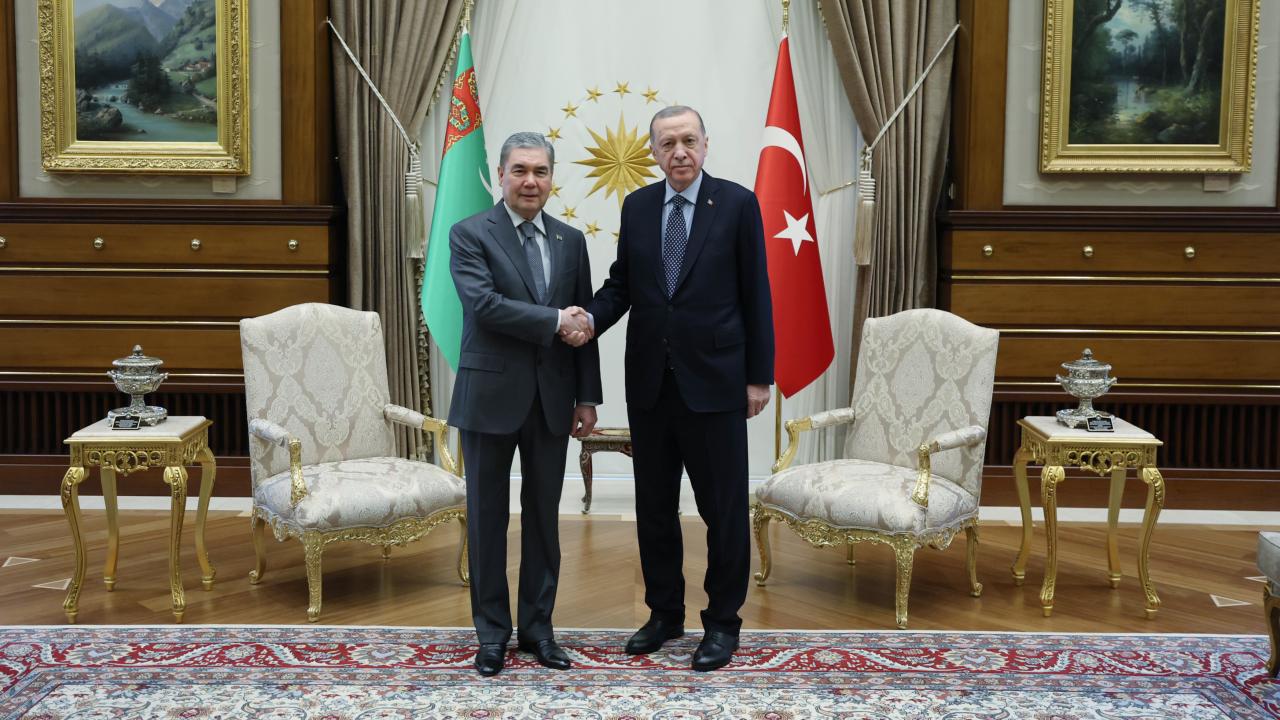 Էրդողանը հեռախոսազրույց է ունեցել Թուրքմենստանի խորհրդարանի նախագահի հետ