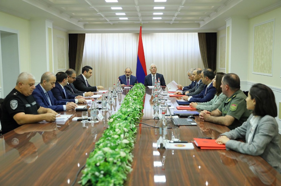 Nikol Paşinyan’ın başkanlığoında Güvenlik Konseyi toplantısı gerçekleşti