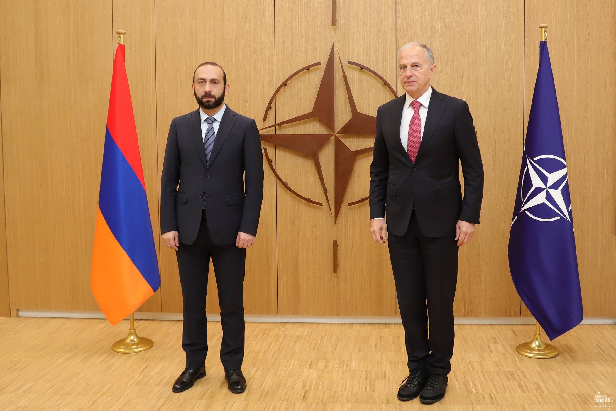 Ermenistan Dışişleri Bakanı Mirzoyan NATO Zirvesine katılacak