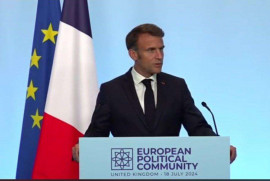 Macron, Ermenistan'a Fransız silahlarını göndermek hakkında