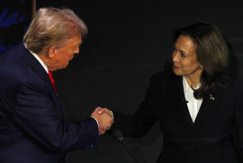 Donald Trump ve Kamala Harris, ilk televizyon tartışmasına çıktı