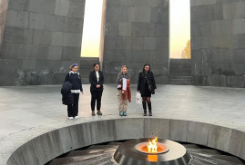 Greta Thunberg, Ermeni Soykırımı Anıtı ve Müze-Enstitüsü’nü ziyaret etti (Foto)