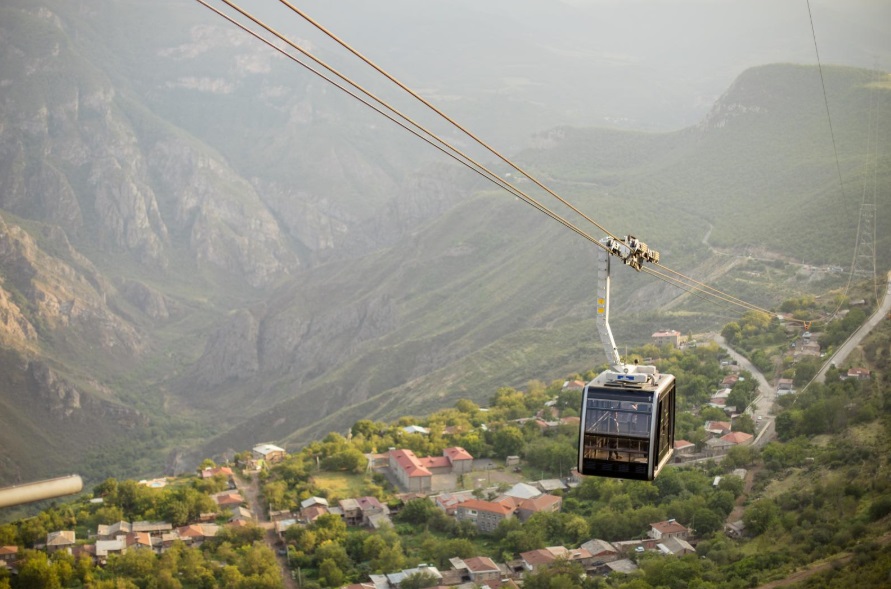 Ermenistan’daki “Tatever” teleferiği üçüncü kez “Dünyanın En İyi Teleferiği” seçildi