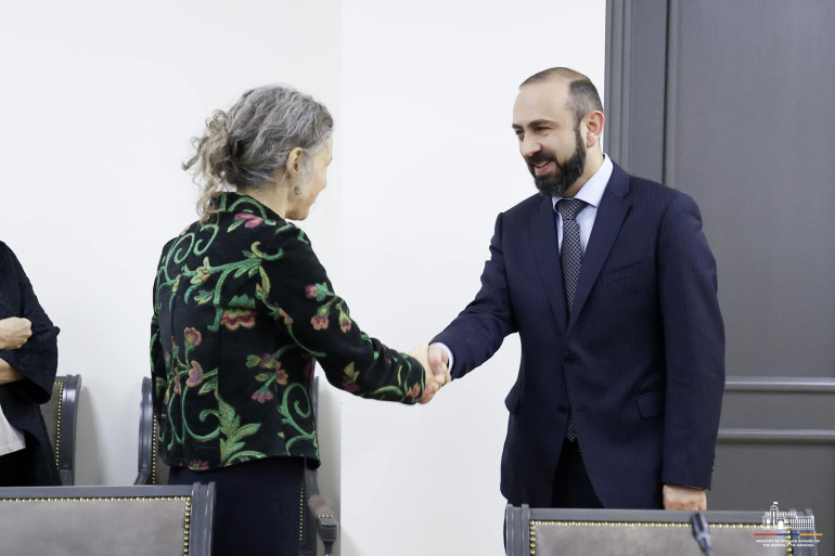 Mirzoyan, Magdalena Grono ile Ermenistan-AB ortaklığının kapsamını görüştü