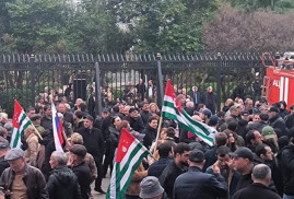 Abhazya Ermenileri kendi güvenliğinden endişeli