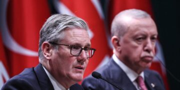 Britain's Prime Minister Keir Starmer (L) and Turkey's President Recep Tayyip Erdogan (R) hold a joint press conference after signing an $11 billion agreement for 20 Eurofighter jets at the Presidential Palace in Ankara on October 27, 2025. Starmer said London had reached an agreement to sell Eurofighter jets to Ankara in a 10-year deal worth nearly $11 billion. Britain's defence ministry said the order would involve 20 Eurofighters in what it described as the "biggest fighter jet deal in a generation". (Photo by Adem ALTAN / AFP)