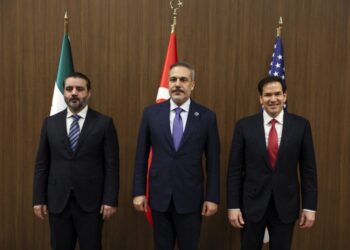 From left: Syrian Foreign Minister Asaad Hassan al-Shibani, Turkish Foreign Minister Hakan Fidan and US Secretary of State Marco Rubio, pose for a photograph during a meeting at the NEST International Convention Center, in Antalya on May 15, 2025. (Photo by Umit Bektas / POOL / AFP)