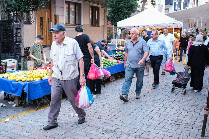 İstanbulda Halk Pazarı. ( Fotoğraf: Cumhur Yetmez )