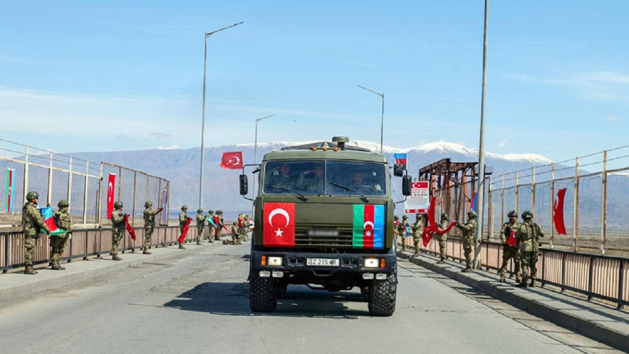 CREATOR: gd-jpeg v1.0 (using IJG JPEG v62), quality = 100